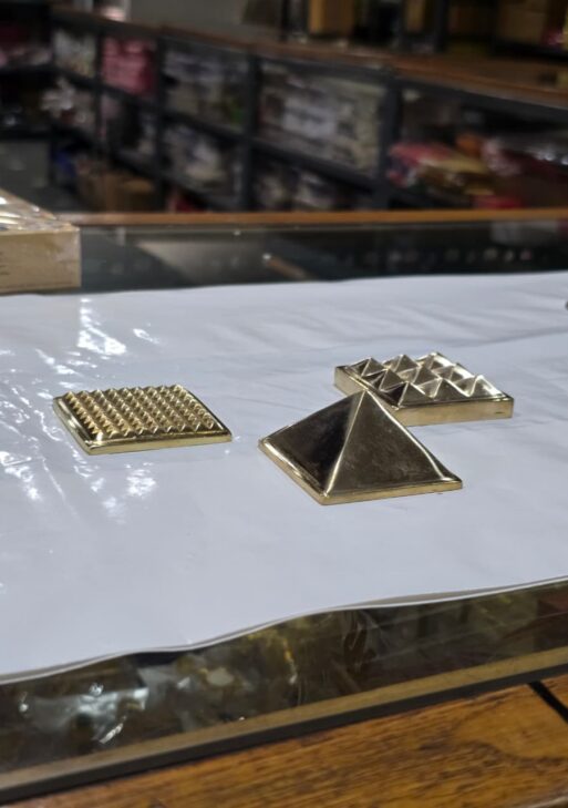 Vastu Three Pyramid Set